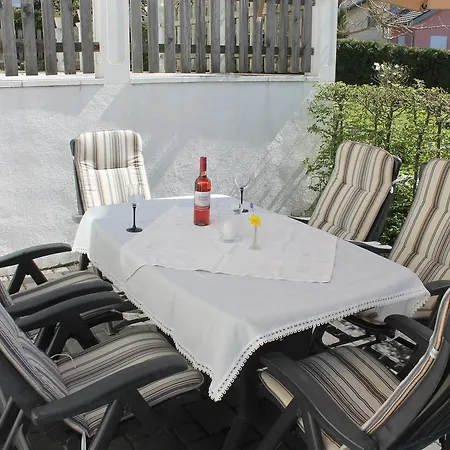 Apartment Luedorf Sinspert